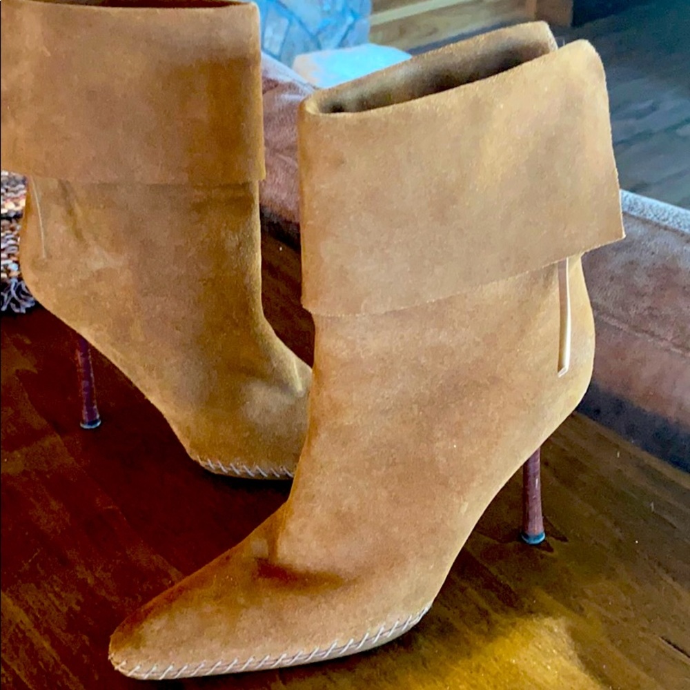 Stunning high heel genuine Gucci leather boots